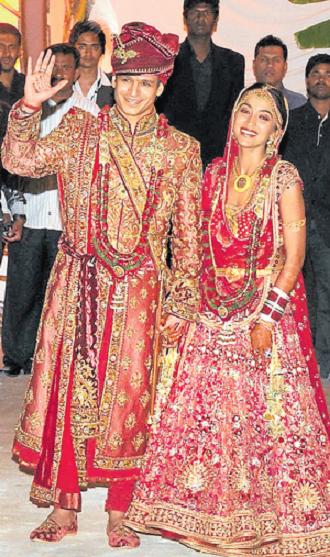 Aishwarya Rai Wedding Album Photos