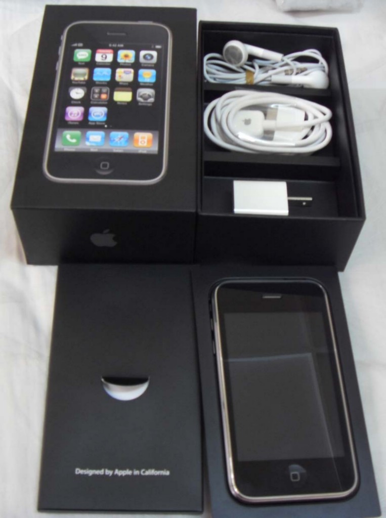 Apple Iphone 3gs 8gb Black Features