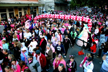 Breast Cancer Sign Pictures