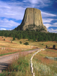 Devils Tower Wyoming Facts