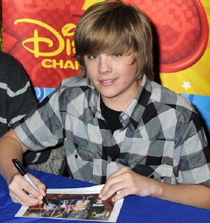 Dylan Sprouse Hotmail