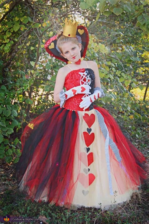 Homemade Queen Of Hearts Costume For Kids