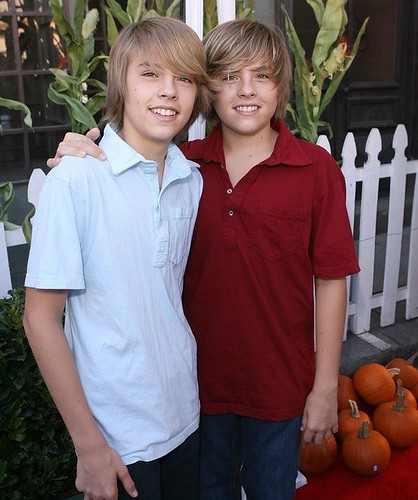 How Tall Is Dylan Sprouse Now