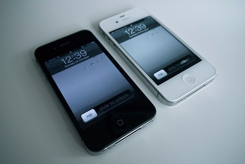Iphone 4s Black And White