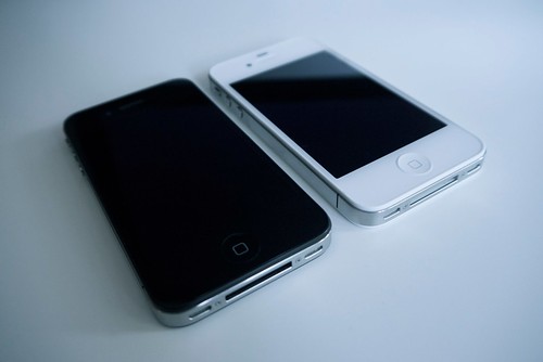 Iphone 4s White And Black