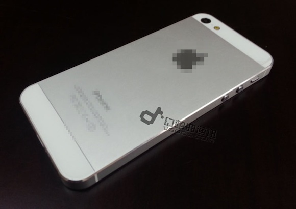 Iphone 5 White Back Black Front