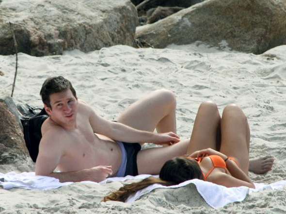 Lionel Messi Girlfriend Bikini