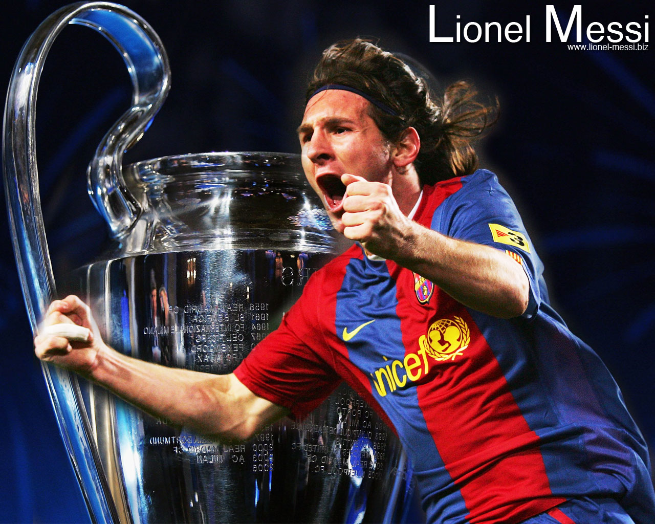 Lionel Messi Vs Cristiano Ronaldo Wallpaper