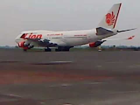 Pesawat Lion Air Boeing 747