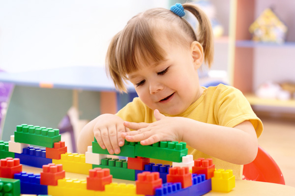 Pictures Of Children Playing With Toys