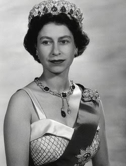Queen Elizabeth Ii Young Pictures