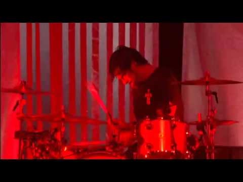 Queens Of The Stone Age Burn The Witch Bass Tab